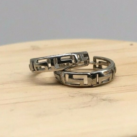 925 Sterling Silver Huggie Earrings - Picture 4 of 7